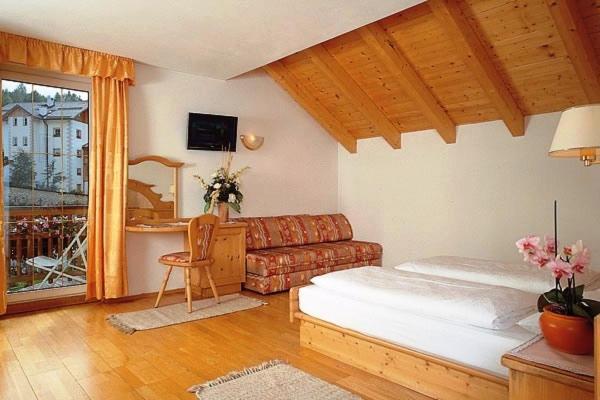 Hotel San Leonardo Abtei Zimmer foto